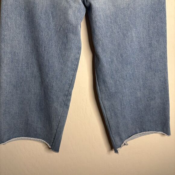 FRAME Truxton Wide Leg Jeans - Picture 8 of 8